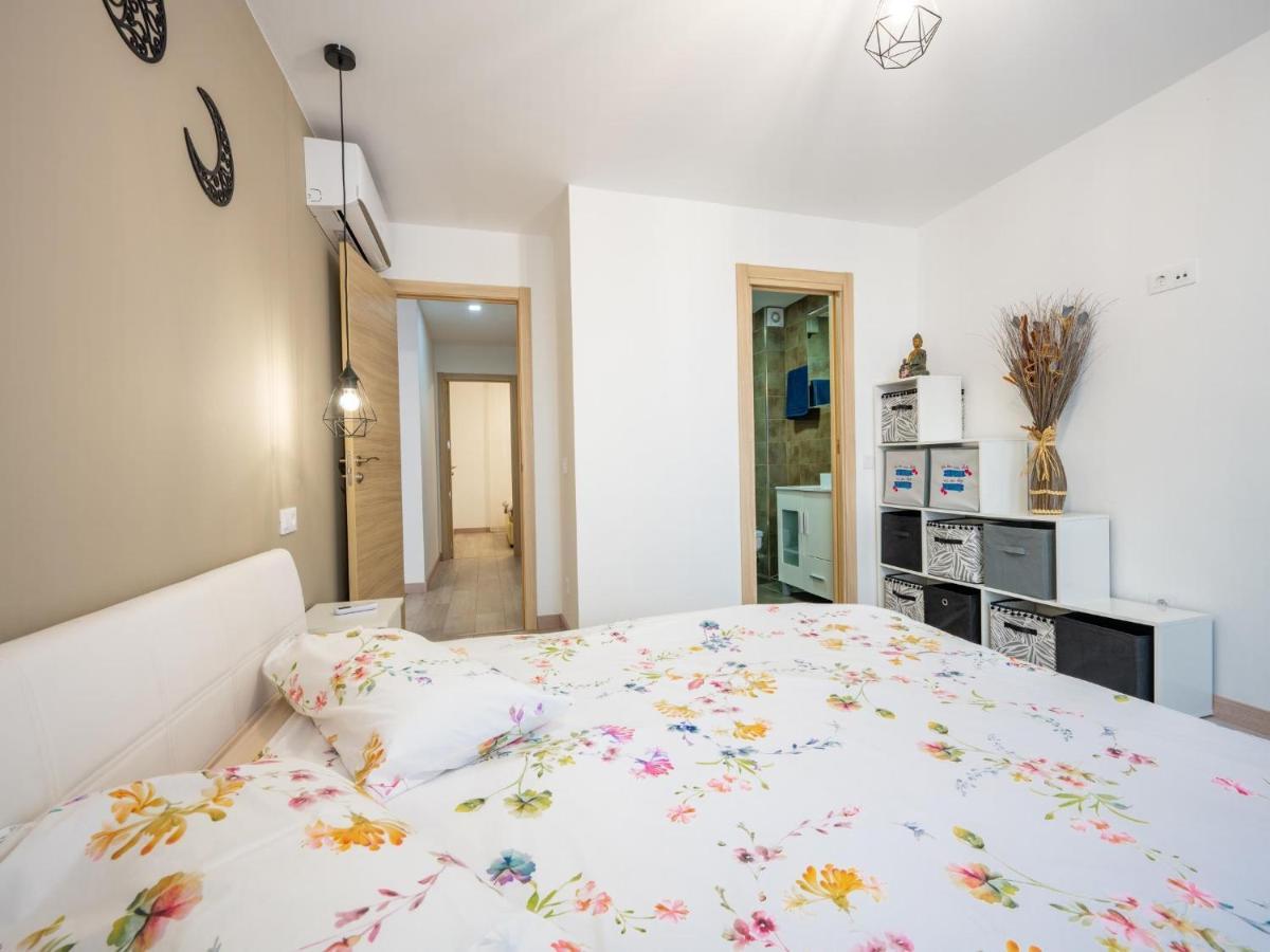 Luxury Apart Parque Loix 3min Walk To Beach Apartment